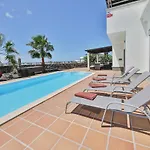 Вілла Sea Winds Lanzarote