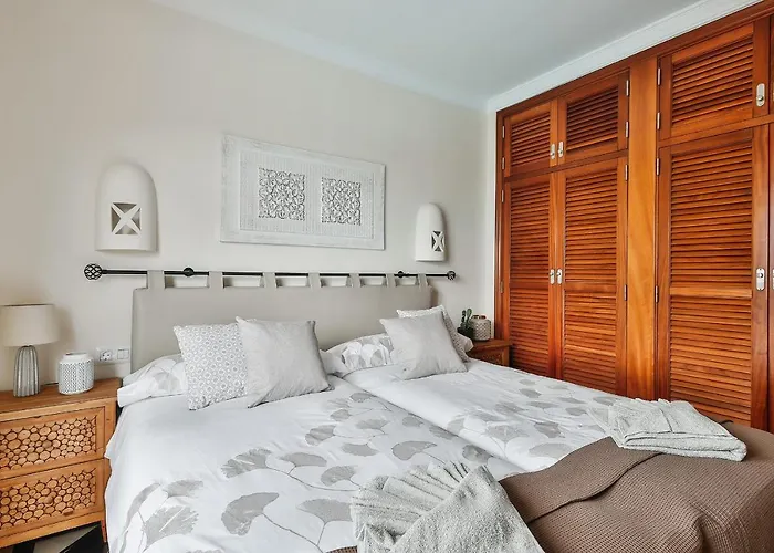 فيلة Sea Winds Lanzarote *